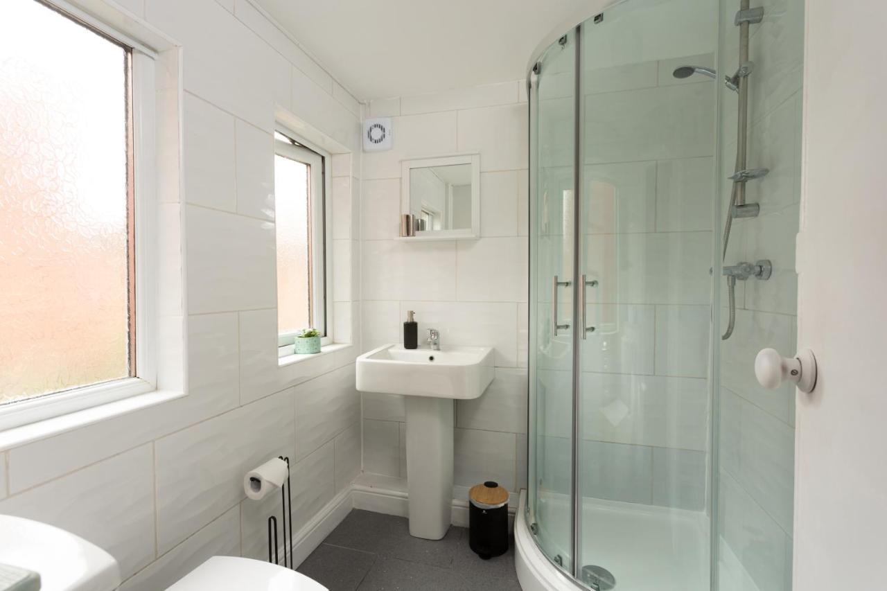 Lovely City Town House With Free Parking Sleeps 2 To 6 Guests York Ngoại thất bức ảnh